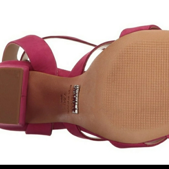 Schutz Veggy Heels in Rose Pink - Picture 7 of 10